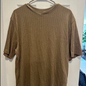 Men’s Ribbed Short Sleeve Shirt – Size M